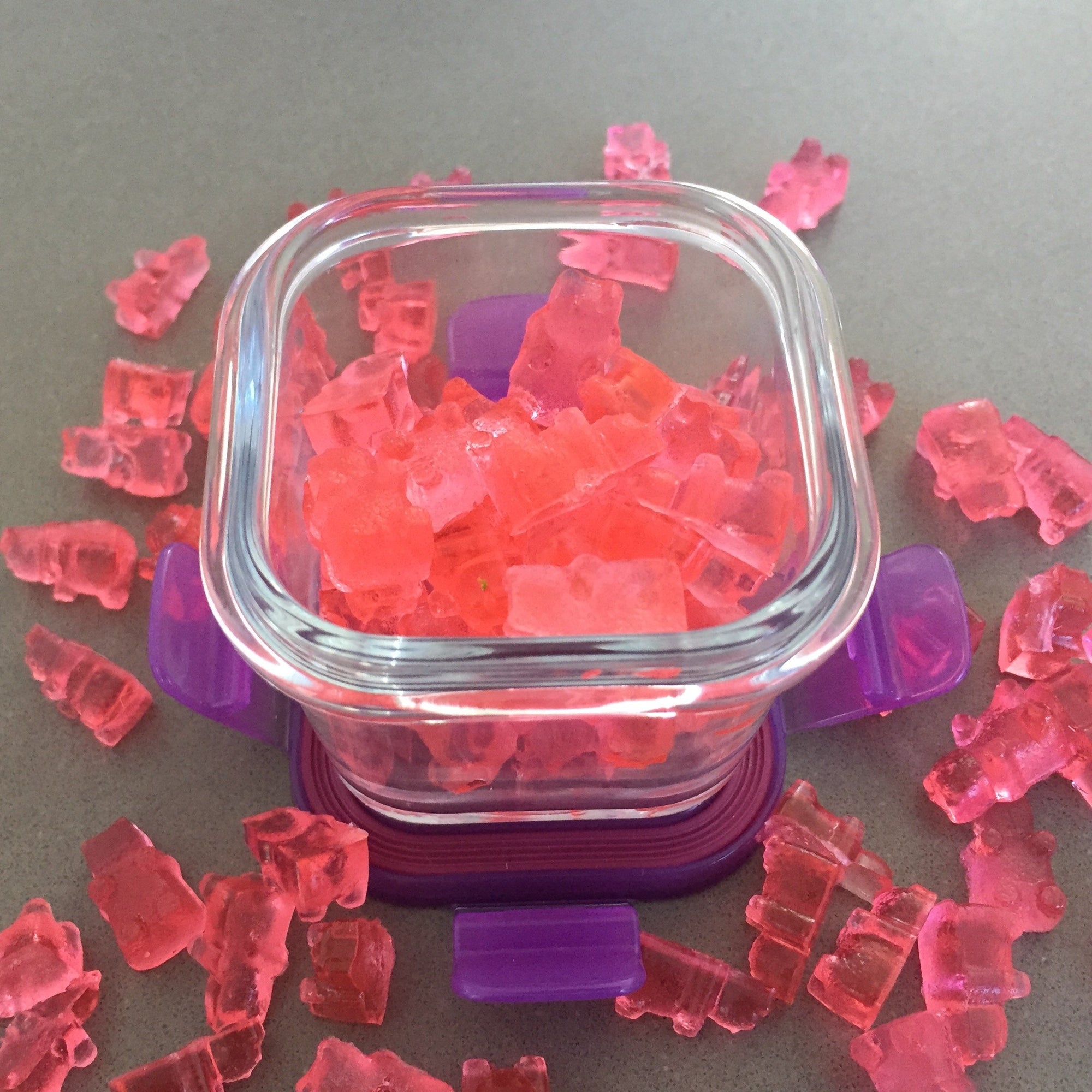Rosé Galentine Gummy Bears